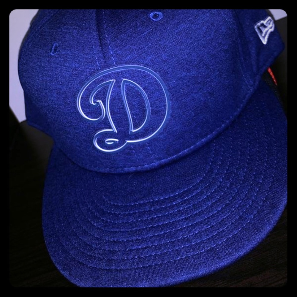 Dodgers NE fitted size 8 baseball hat blue new era